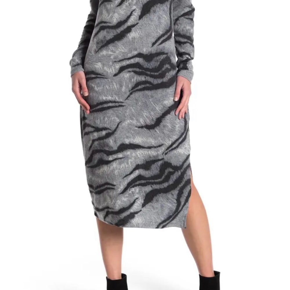Catherine Malandrino Zebra Cowl Neck Sweater Dress - Picture 4 of 13